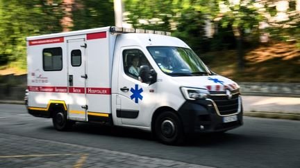 Huit enfants ont été admis aux urgences de Saint-Quentin (Aisne) en l'espace d'une semaine, mi-juin 2025. (OLIVIER CHASSIGNOLE / AFP)