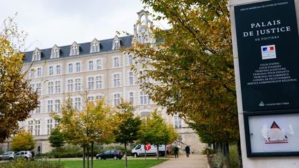 Le palais de justice de Poitiers. Image d'illustration. (MATHIEU HERDUIN / MAXPPP)